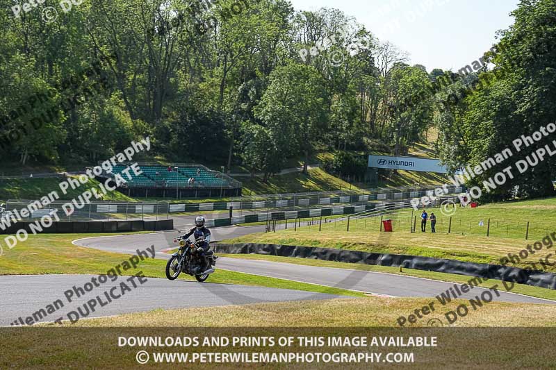 cadwell park;cadwell park photographs;cadwell trackday photographs;enduro digital images;event digital images;eventdigitalimages;peter wileman photography;racing digital images;trackday digital images;trackday photos